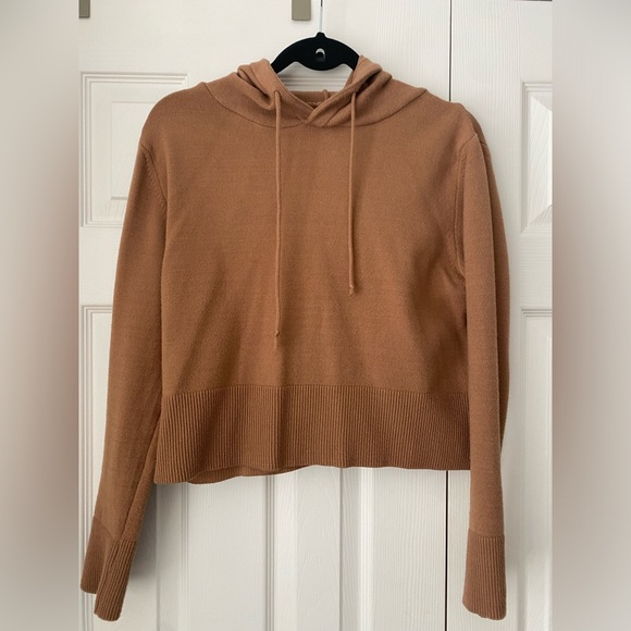 Camel colour sweater with hood - Picture 2 of 3